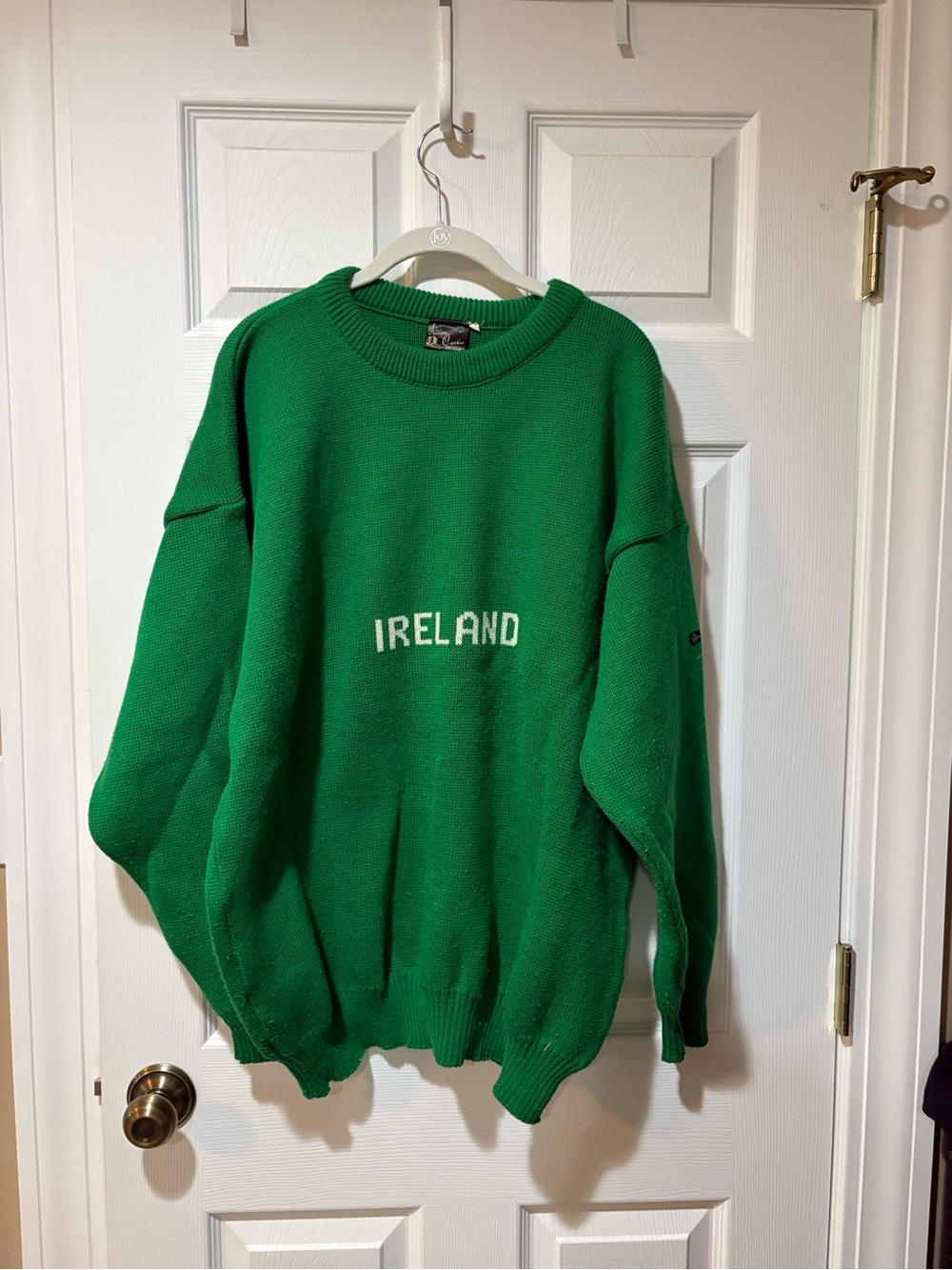 Men's Green Crewneck Sweater with 'IRELAND' Chest Lettering